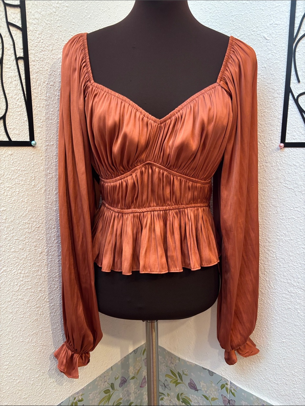 Lulus copper brown long balloon sleeve satin crop top. Size S.